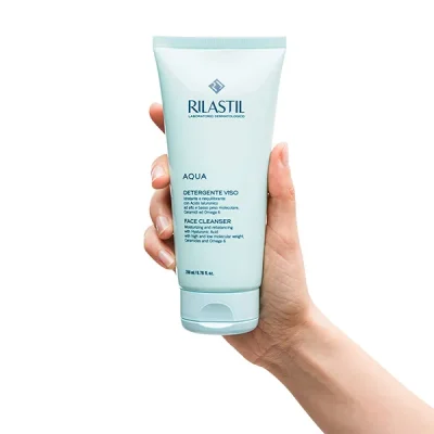 Rilastil Aqua Face Cleanser Moisturizing And Rebalancing 200ml – Sữa rửa mặt cấp ẩm và cân bằng da